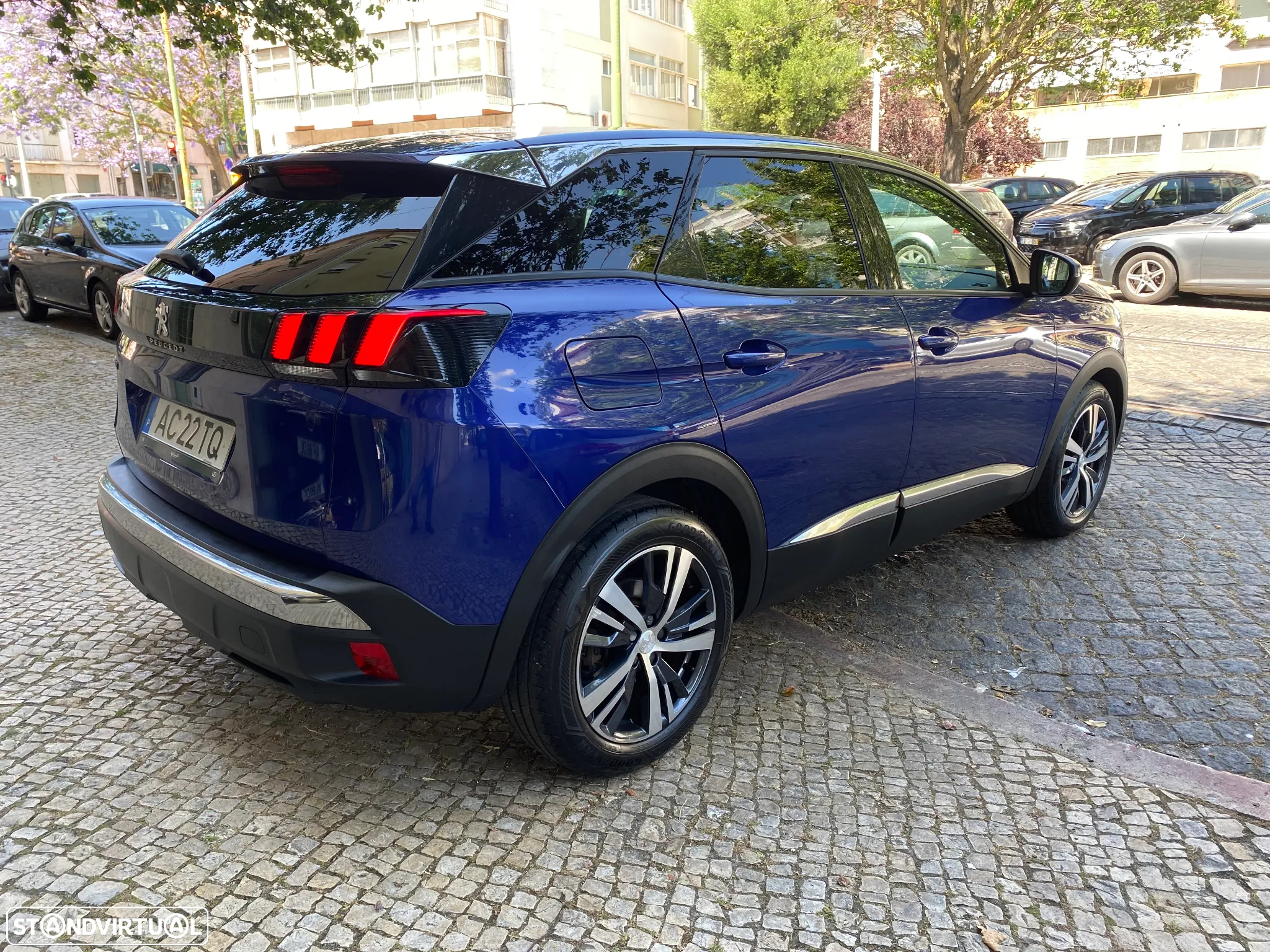 Peugeot 3008 1.5 BlueHDi Allure EAT8 - 6