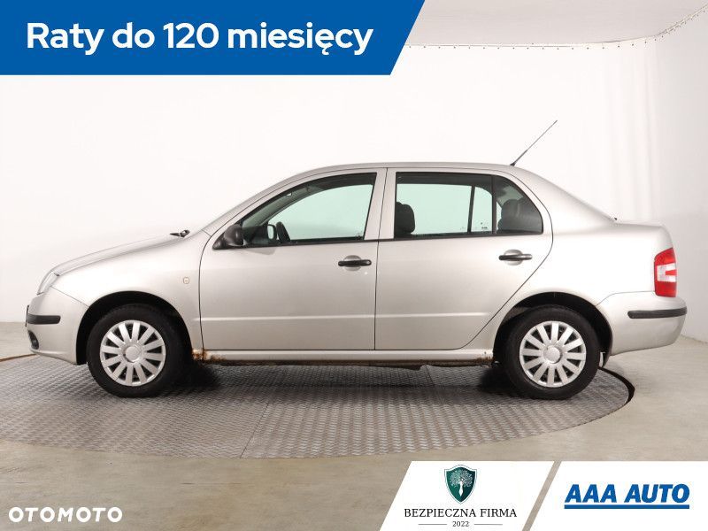 Skoda Fabia - 4