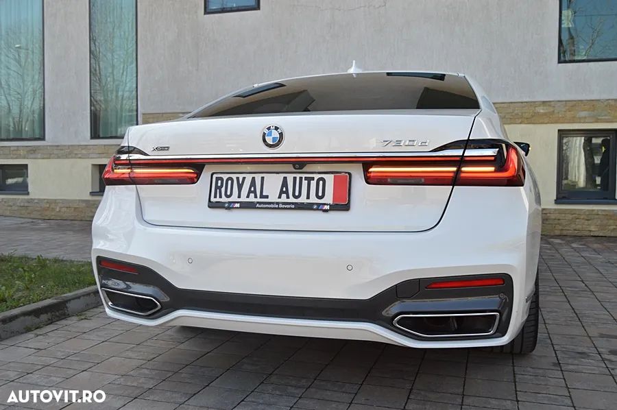 BMW Seria 7 730d xDrive - 13