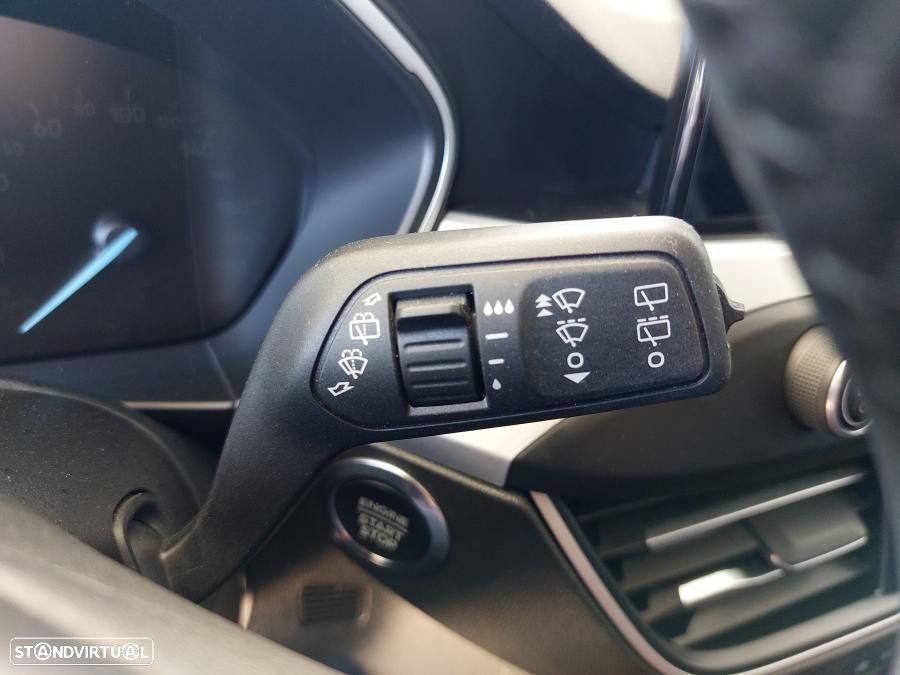 Ford Focus SW 1.5 TDCi EcoBlue Business - 21