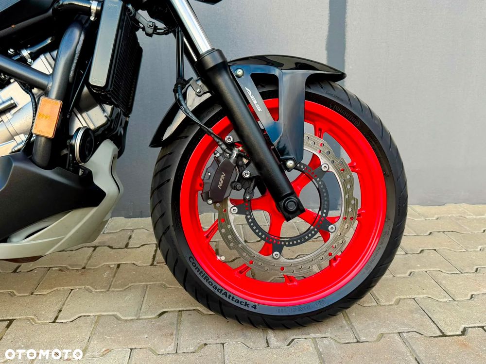 Honda NC - 15