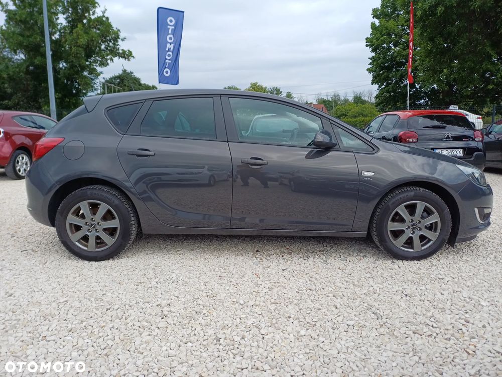 Opel Astra 1.4 T Edition 150 - 2