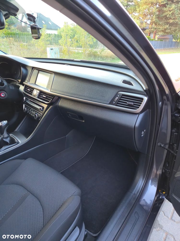 Kia Optima 1.7 CRDI M - 24