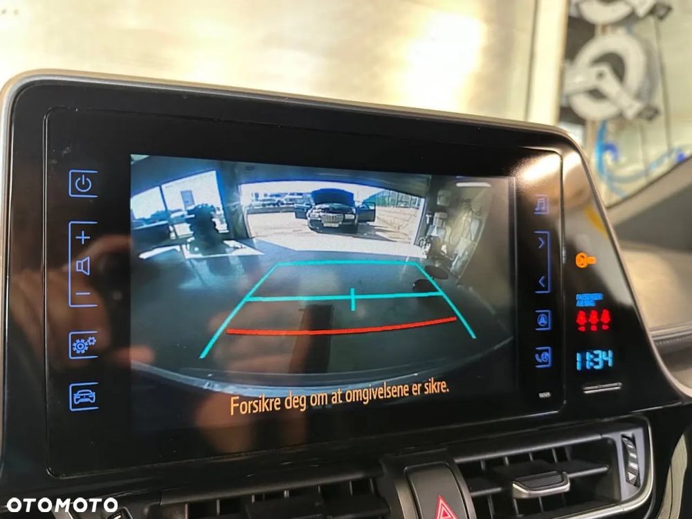 Toyota C-HR 1.8 Hybrid Executive - 12
