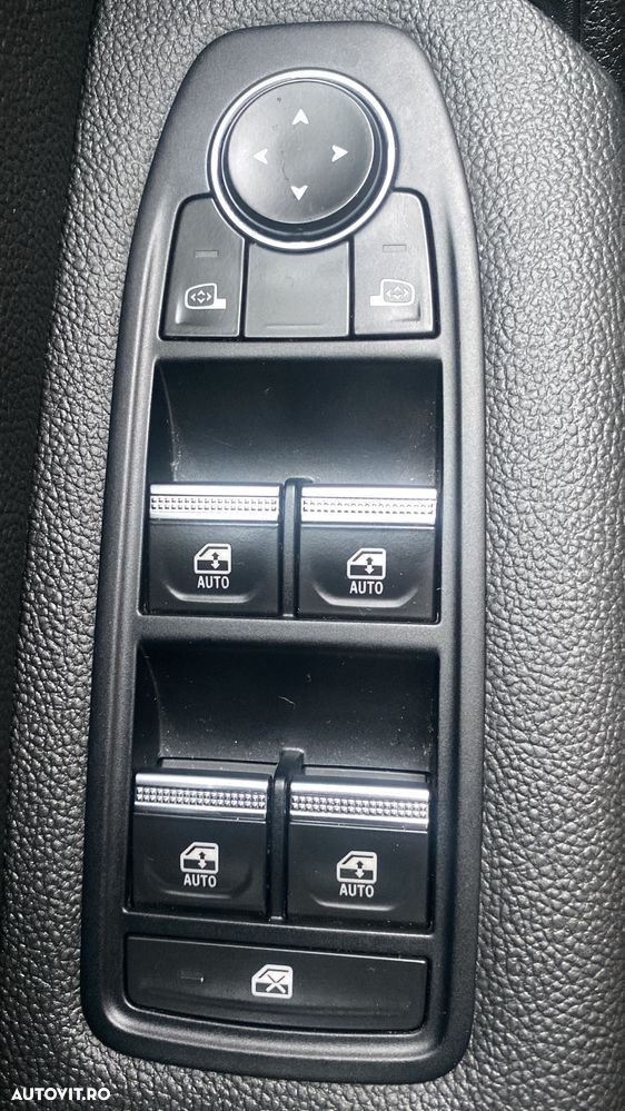 Renault Captur MHEV 140 Techno - 20