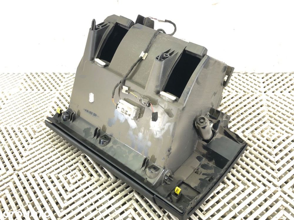 SCHOWEK PASAŻERA - 51.00 PLN - RENAULT KADJAR (HA_, HL_) 2015 - 2022 1.6 dCi 130 4x4 96 kW [130 KM] - 5