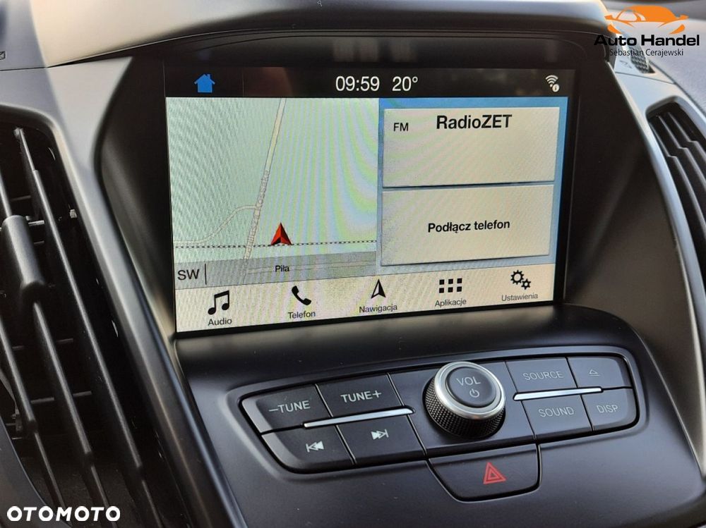 Ford Kuga 1.5 EcoBoost 2x4 Titanium - 26