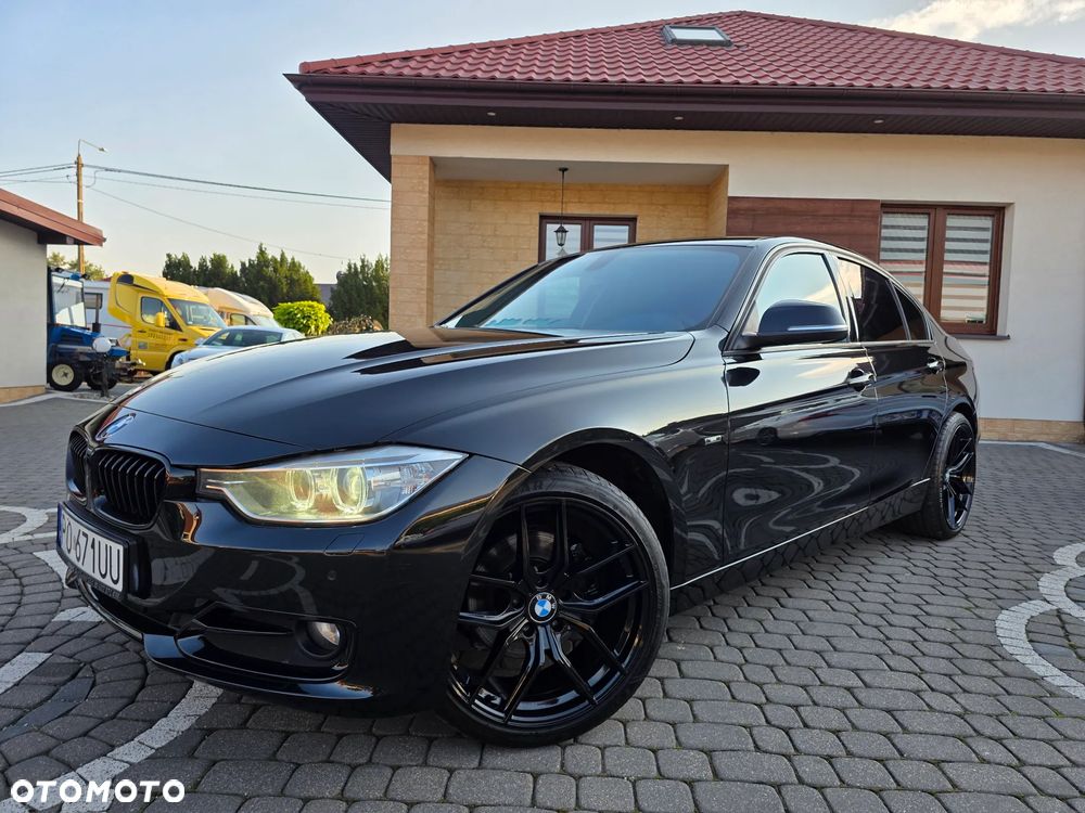 BMW Seria 3 - 33