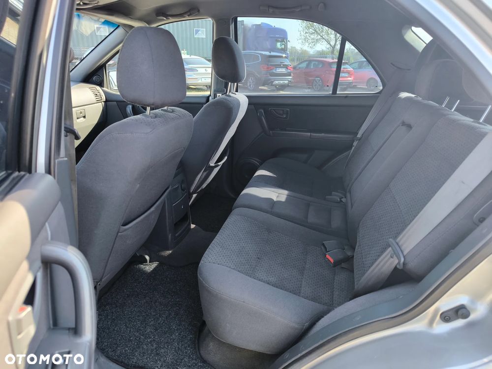 Kia Sorento 2.5 CRDi Expedition - 13