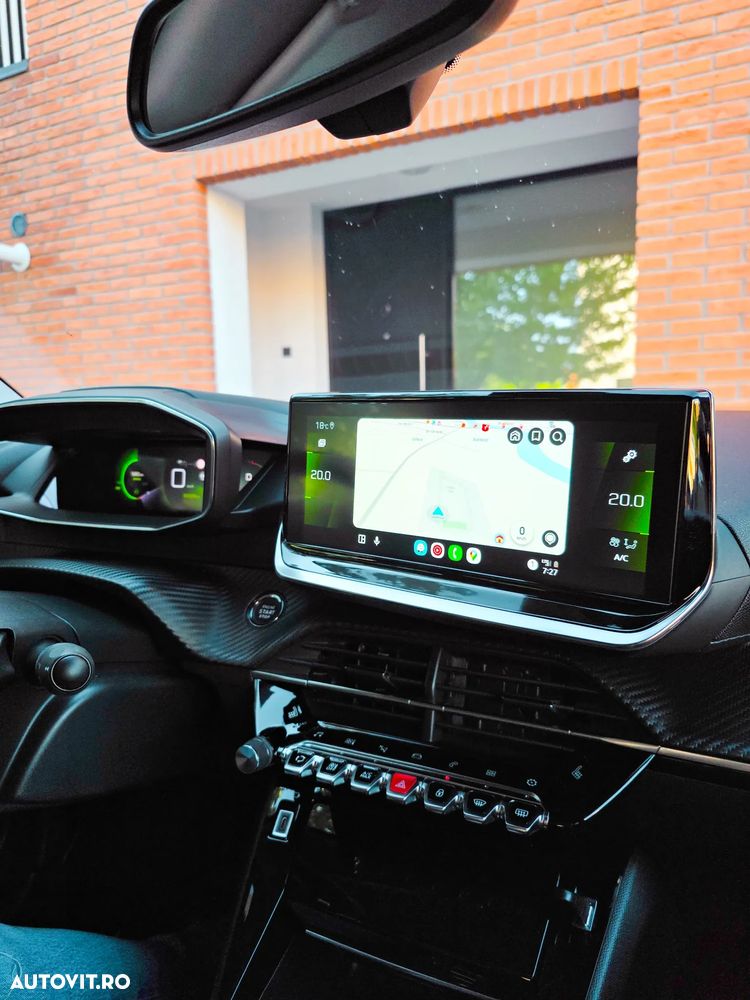 Peugeot 2008 1.5 BlueHDI 130 S&S EAT8 Allure - 9