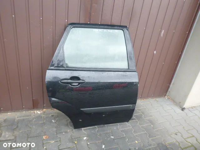 DRZWI PRAWY TYŁ PRAWE TYLNE KOMPLETNE FORD FOCUS MK1 KOMBI KOLOR F8 - 7