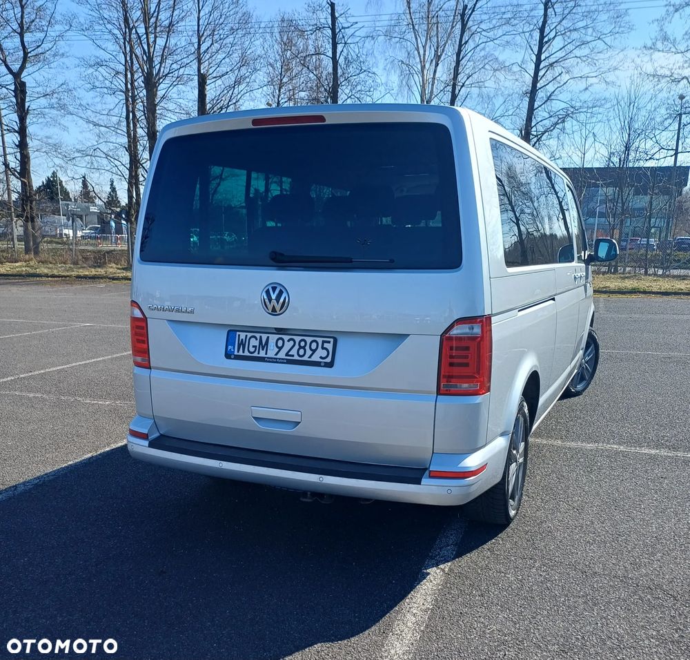 Volkswagen Caravelle 2.0 TDI L2 Comfortline DSG - 4
