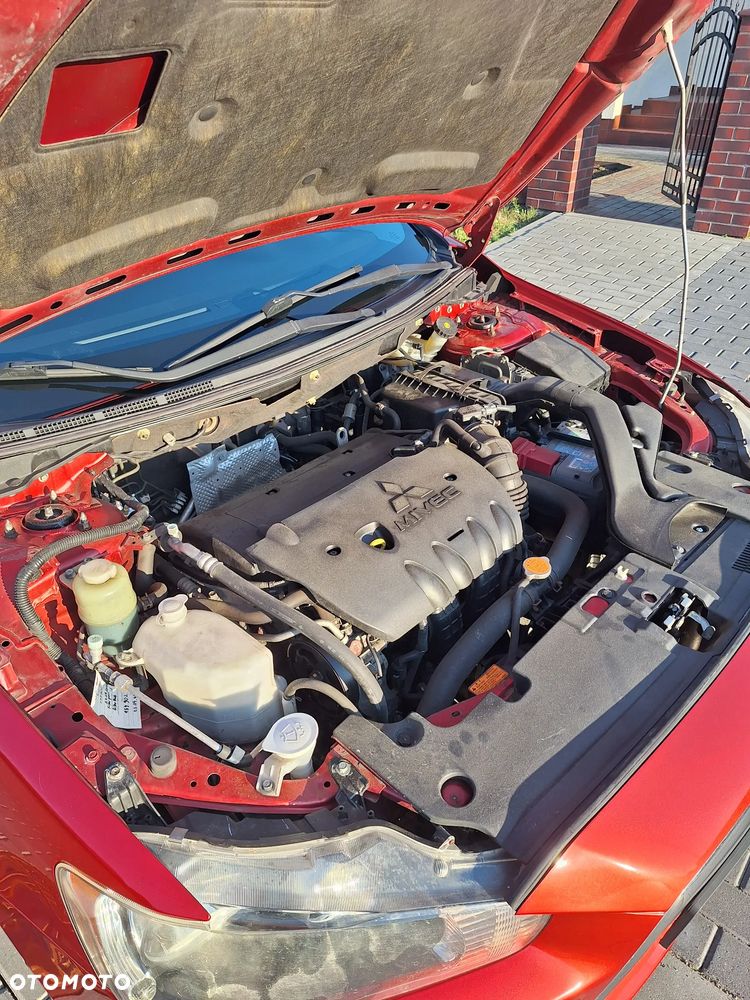 Mitsubishi Lancer 1.8 Invite - 16