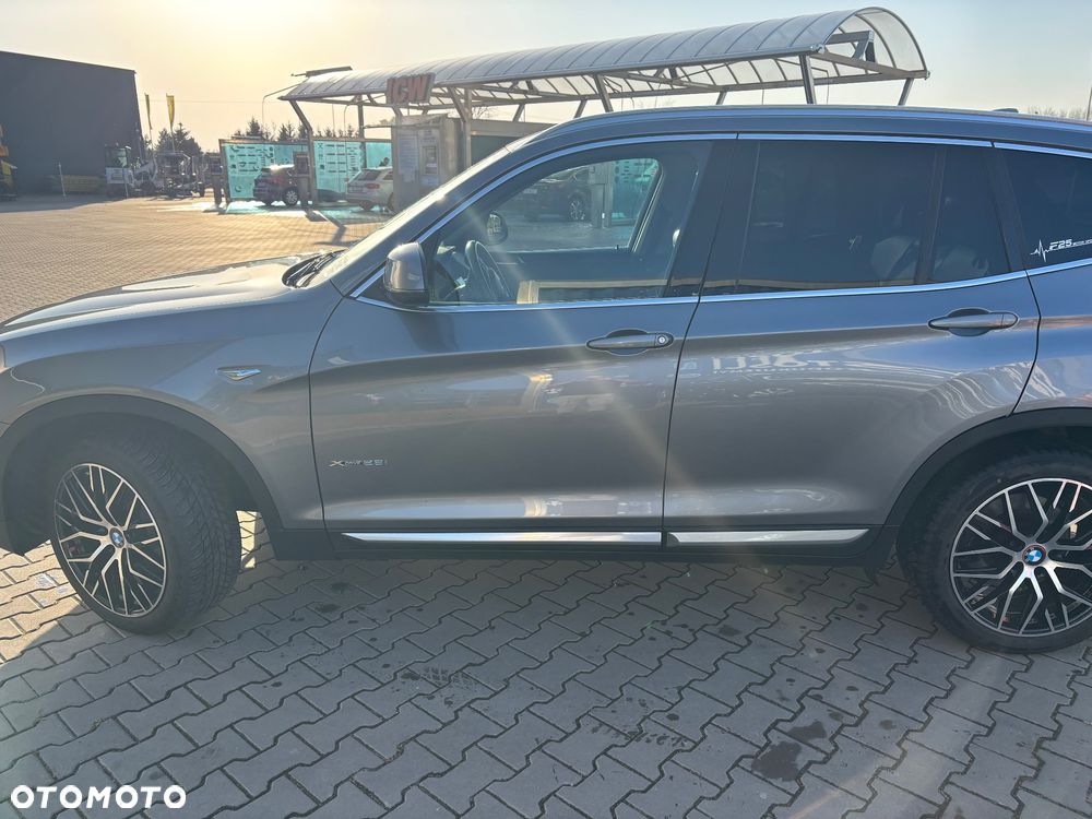 BMW X3 xDrive28i Sport-Aut xLine - 36