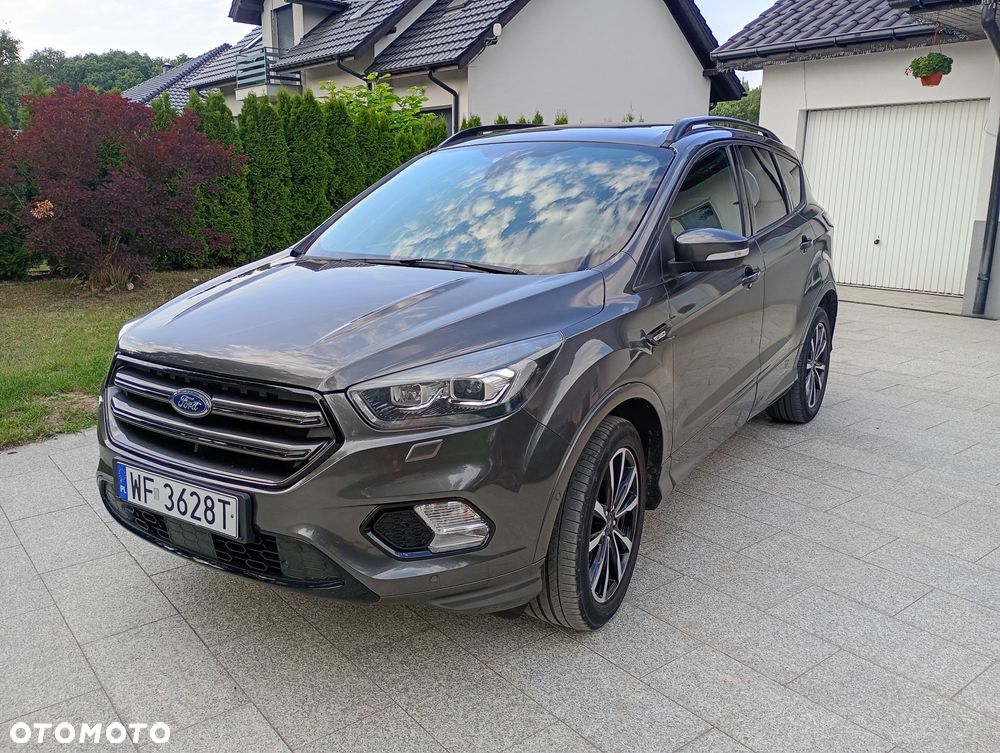 Ford Kuga 1.5 EcoBoost FWD ST-Line - 1