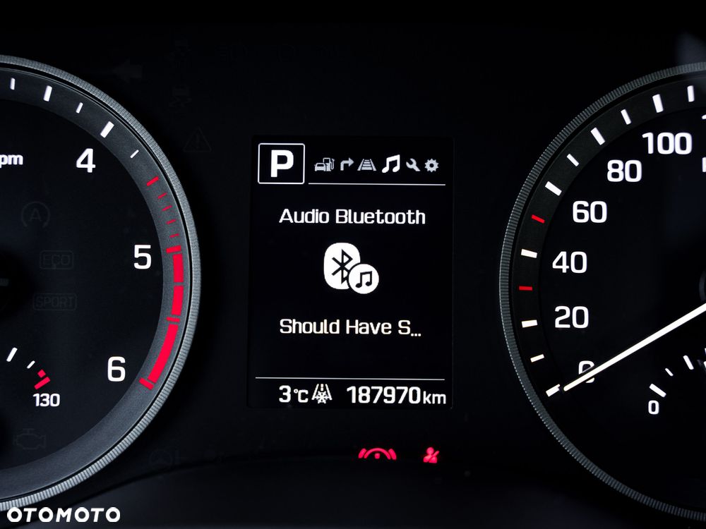 Hyundai Tucson blue 1.7 CRDi 2WD DCT Style - 28