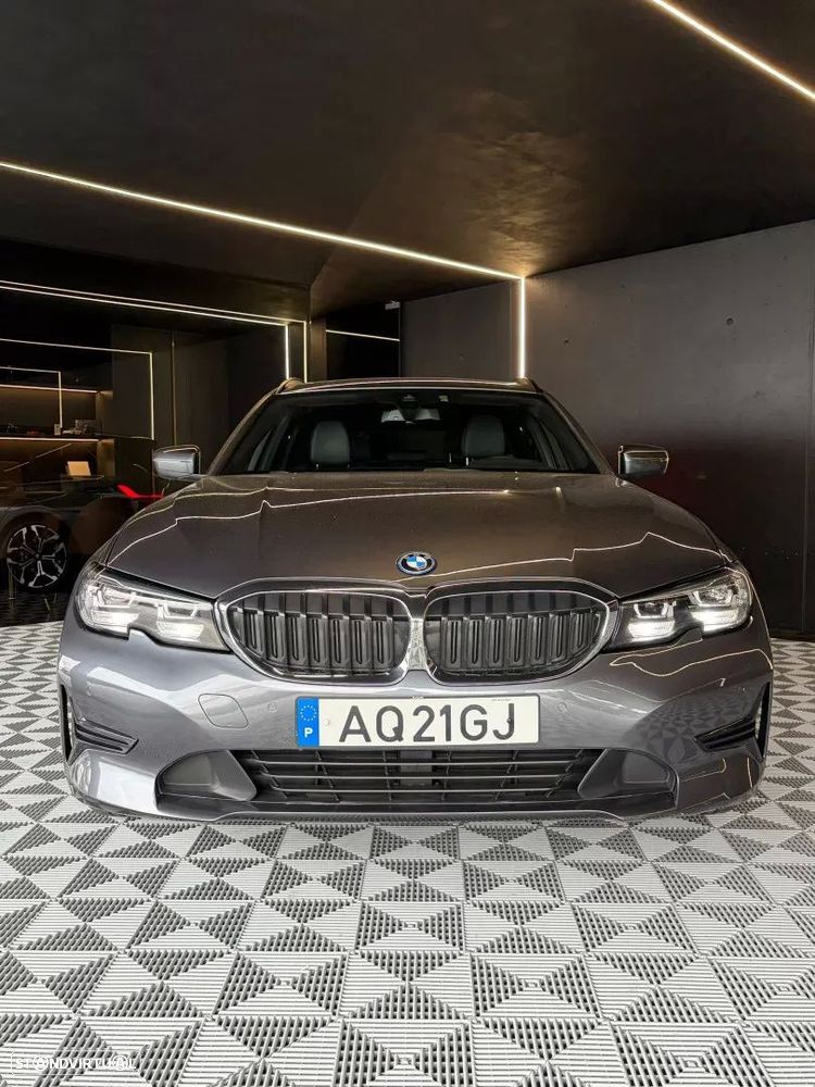 BMW 320 e Line Sport Auto - 2