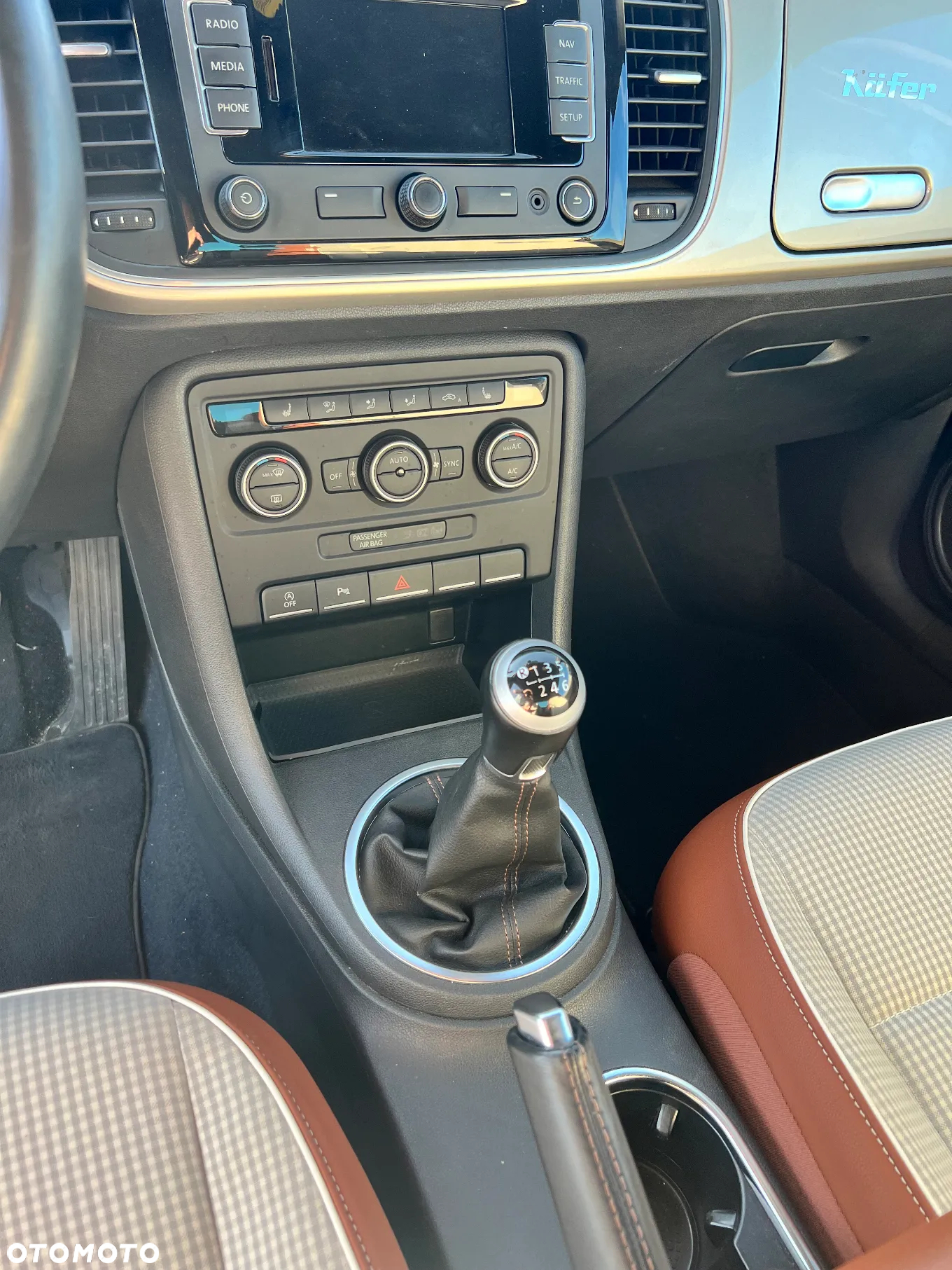 Volkswagen Beetle 1.2 TSI - 12