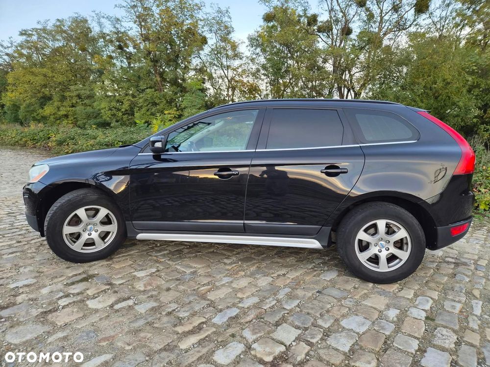 Volvo Xc 60 2010 photo 2