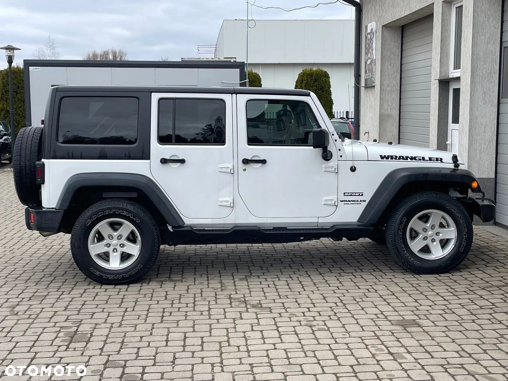 Jeep Wrangler 3.6 Unlim X - 5