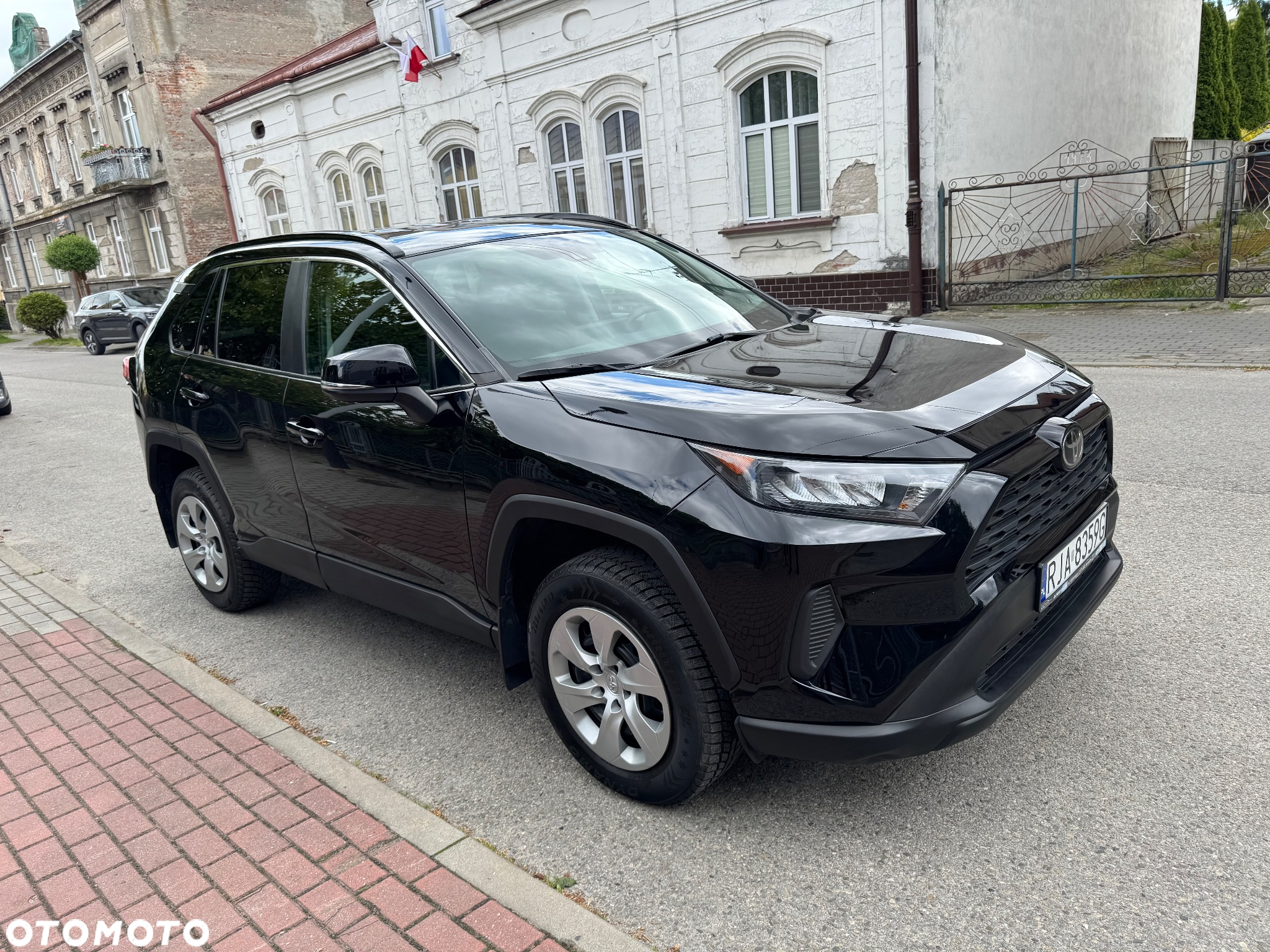 Toyota RAV4 - 28