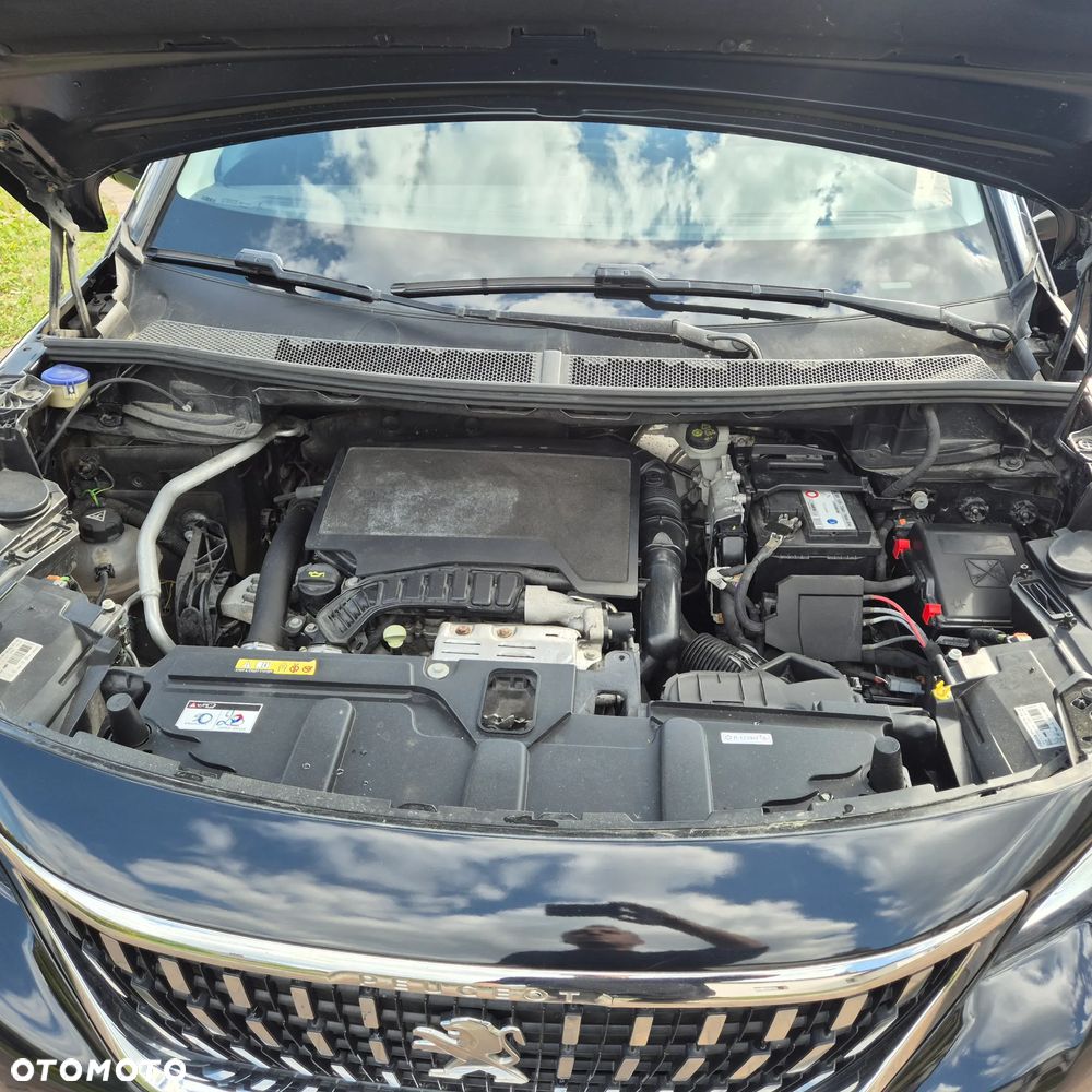 Peugeot 3008 PureTech 130 Stop & Start GPF Allure - 23
