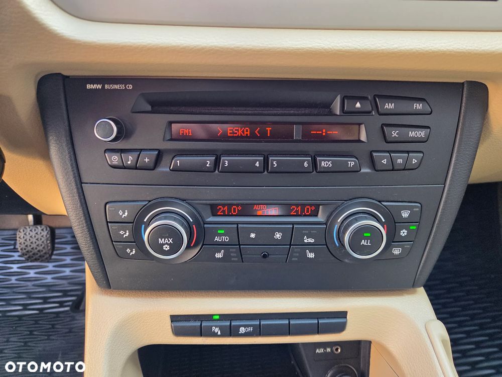 BMW X1 sDrive18i xLine - 14