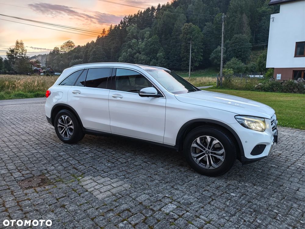Mercedes-Benz GLC 220 d 4Matic 9G-TRONIC AMG Line - 13