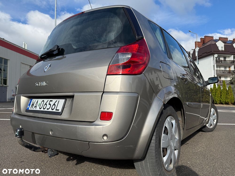 Renault Scenic 2.0 16V Privilege - 5