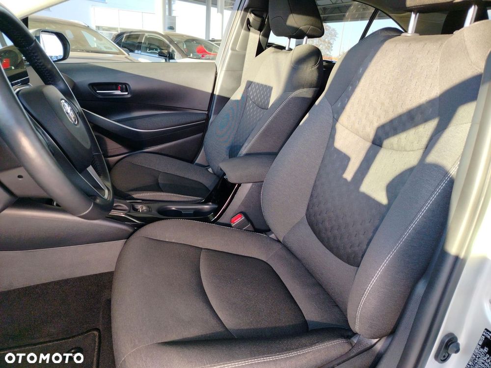 Toyota Corolla 1.8 Hybrid Style - 14