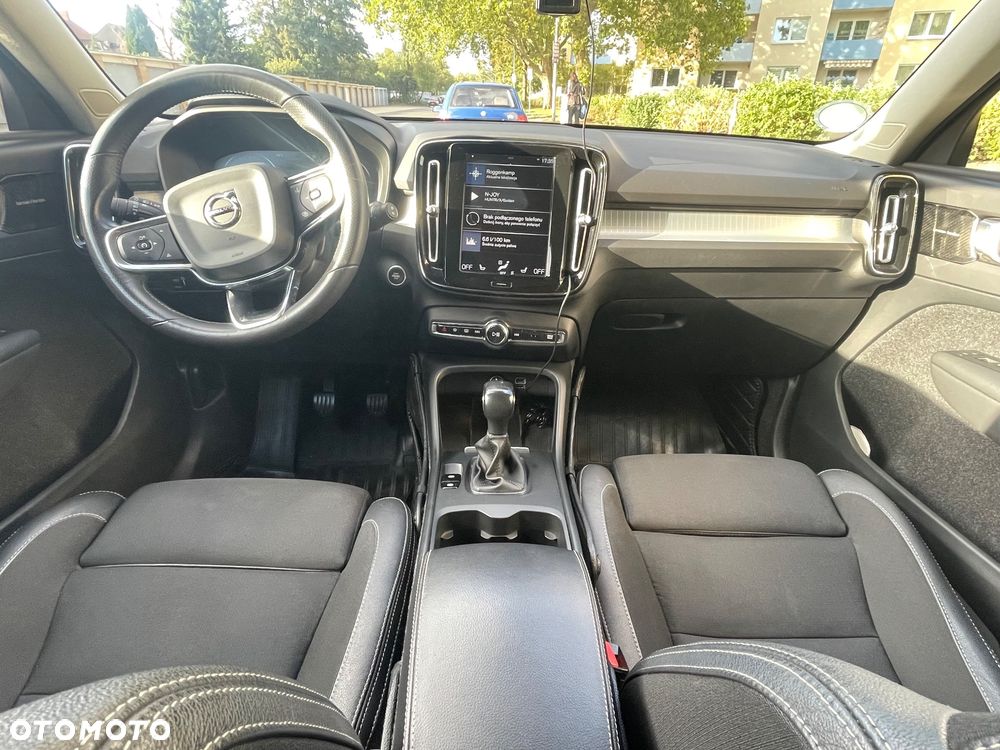 Volvo XC 40 D3 Momentum - 16