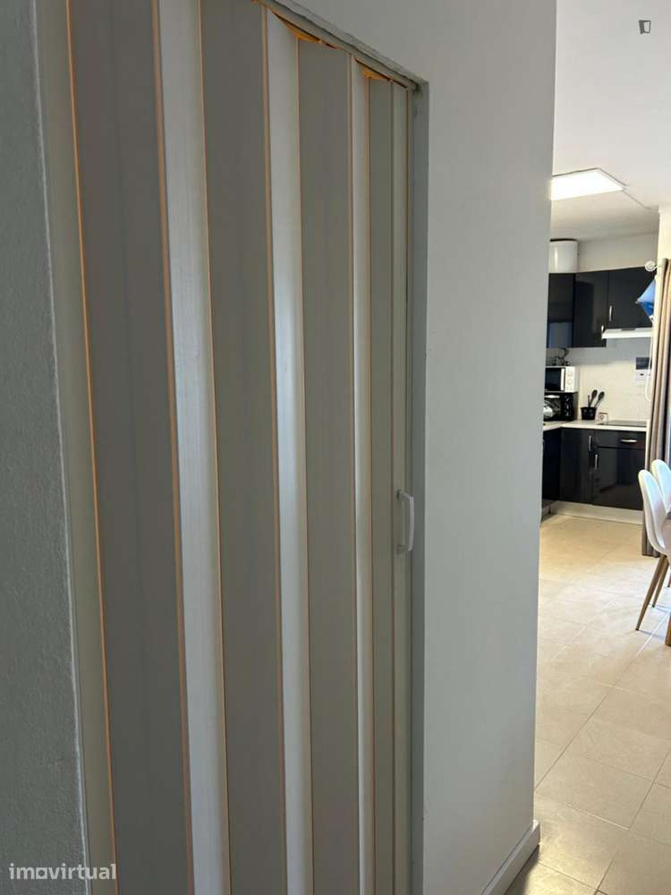 Apartamento com 1 quartos - localizado em Portimao - Grande imagem: 2/13
