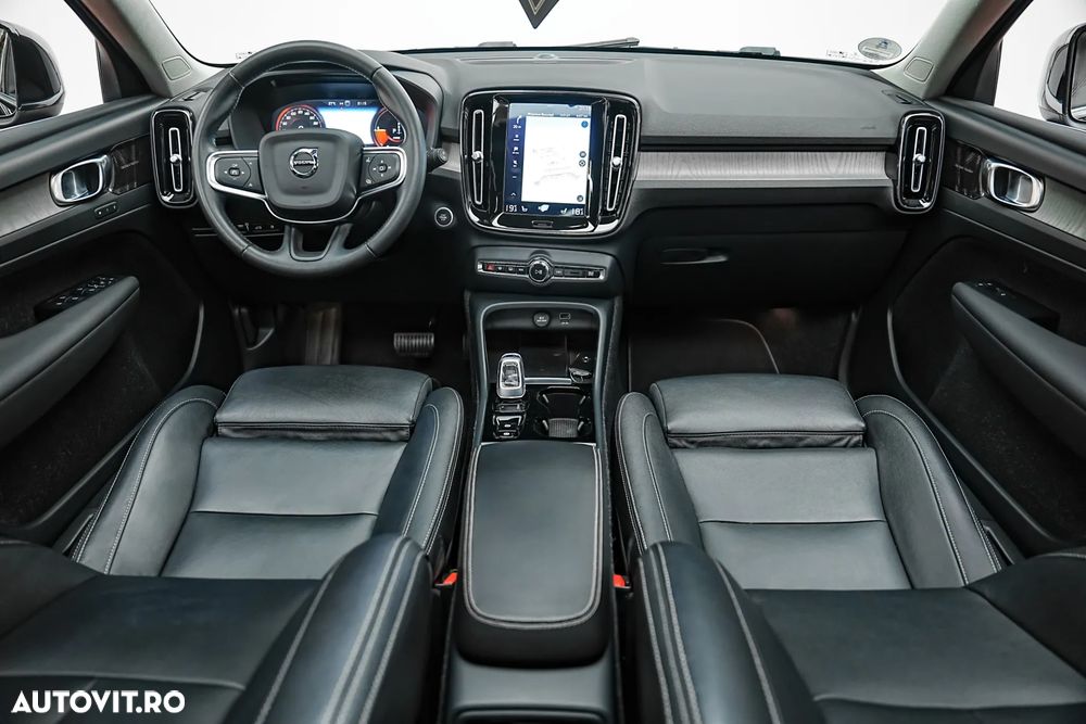 Volvo XC 40 T4 Recharge DKG Inscription - 19