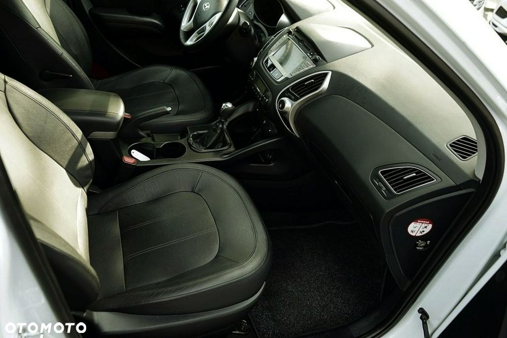 Hyundai ix35 - 16