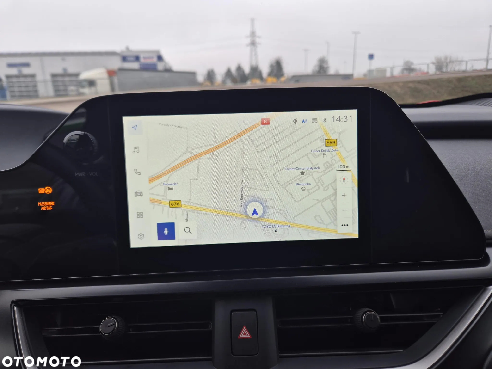 Lexus UX 200 GPF Business Edition 2WD - 26