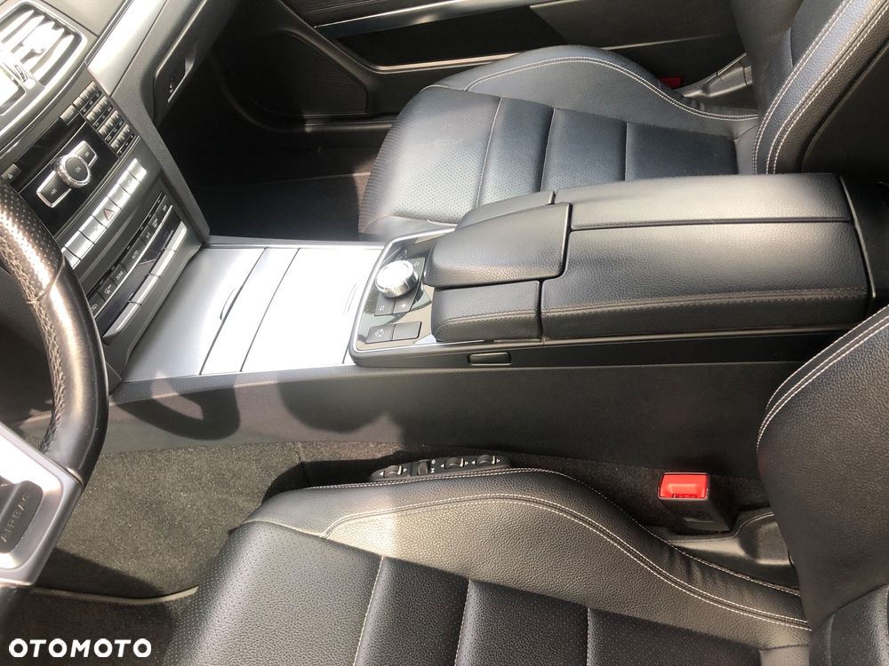 Mercedes-Benz Klasa E 250 Coupe 7G-TRONIC - 17