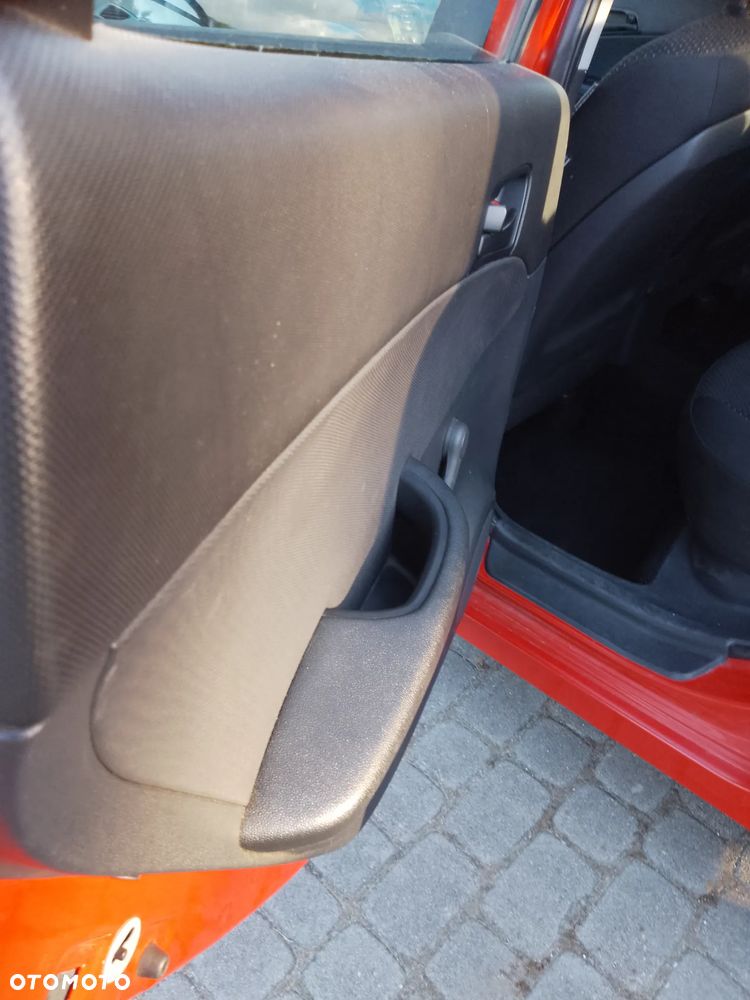 Hyundai i30 1.4 Classic EU5 - 18