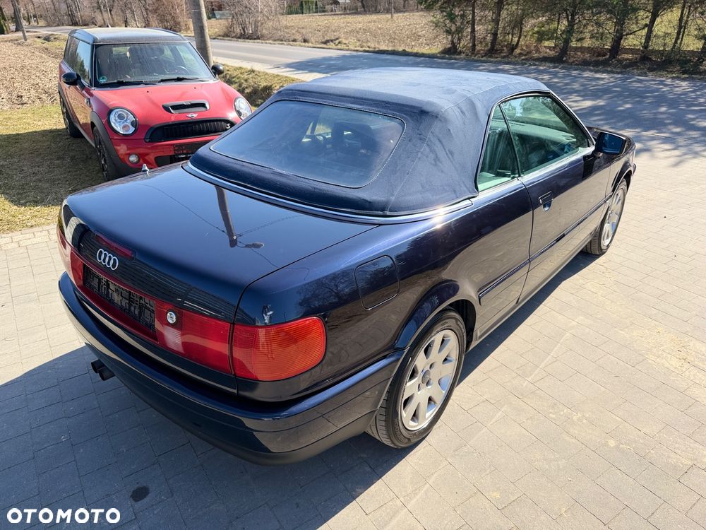 Audi Cabriolet 2.6 E - 8