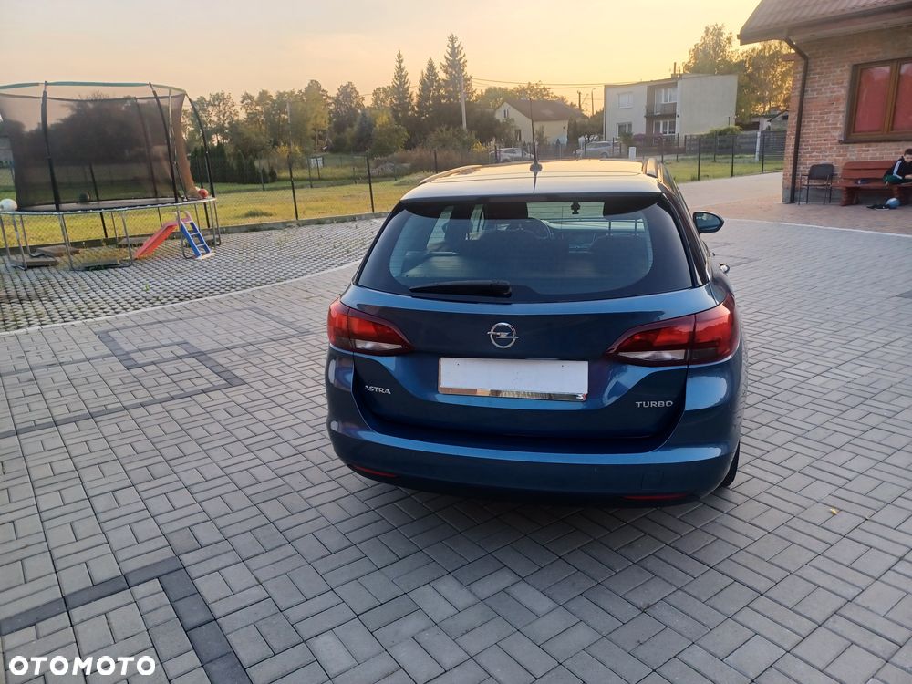 Opel Astra - 4