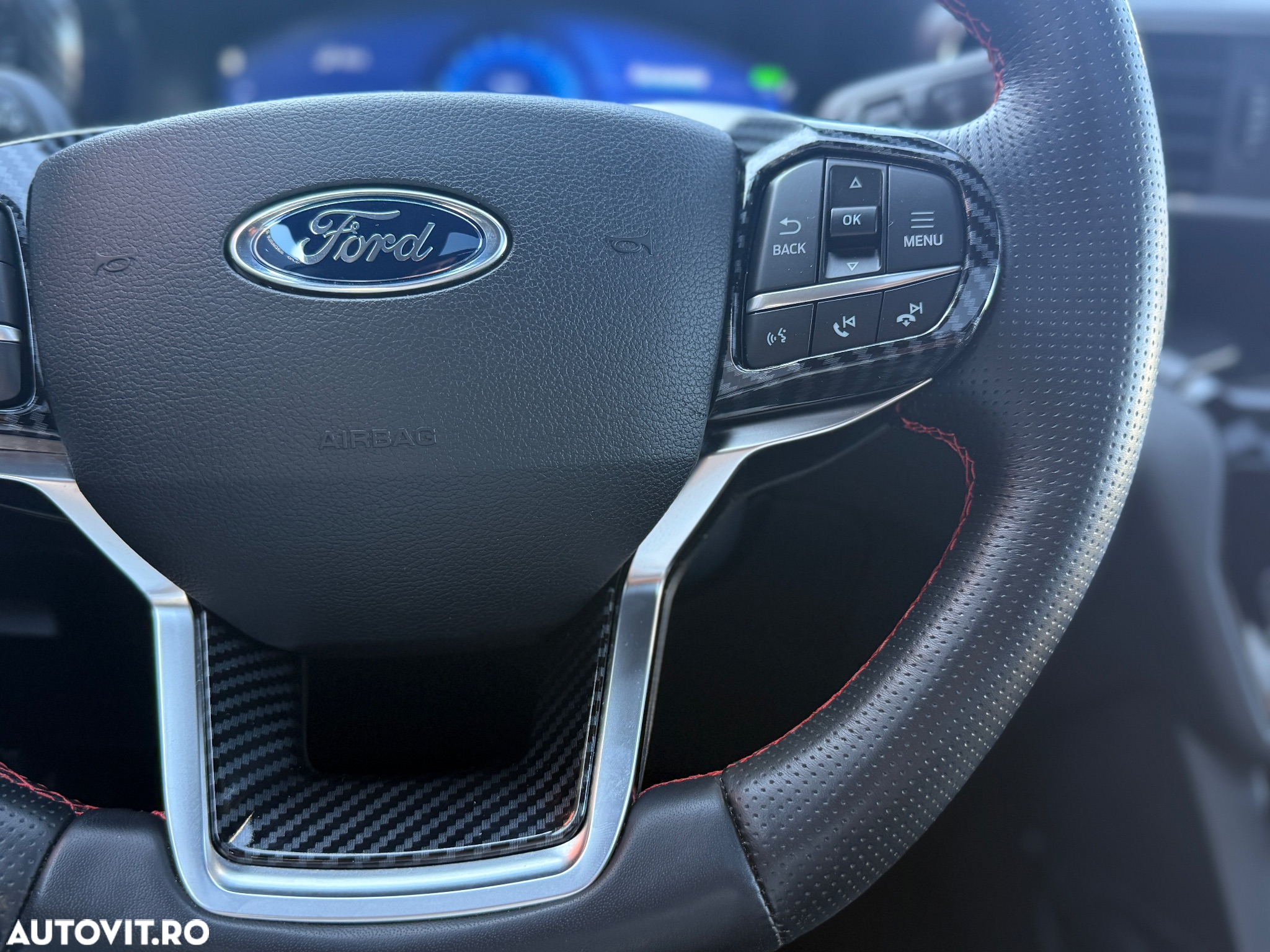 Ford Explorer 3.0 PHEV ST-Line - 6
