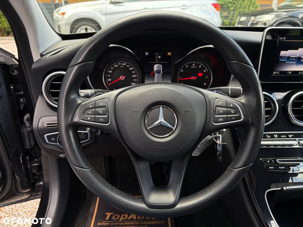 Mercedes-Benz Klasa C 200 9G-TRONIC - 22