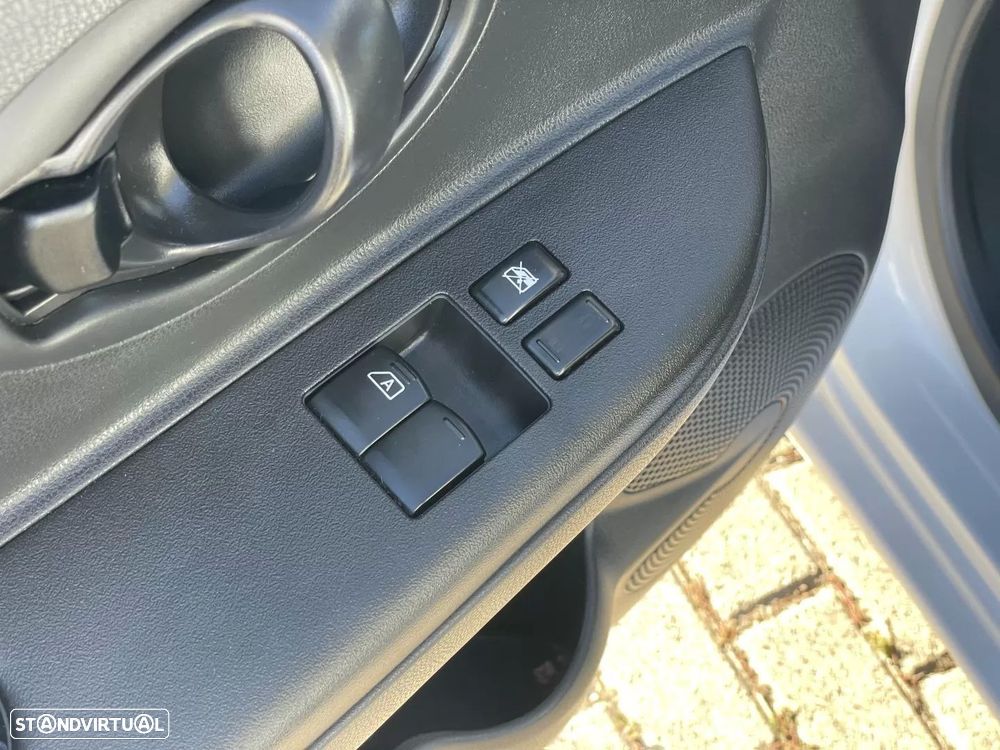 Nissan Micra 1.2 N-Tec - 23
