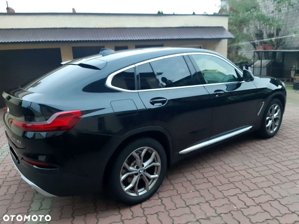 BMW X4 xDrive20d xLine sport - 9