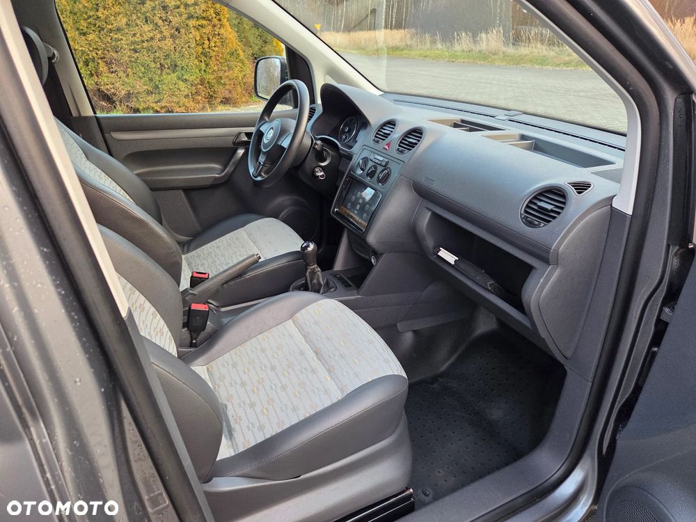 Volkswagen Caddy - 11