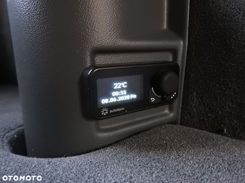 Renault MASTER  PLANDEKA 10 PALET WEBASTO TEMPOMAT LEDY PNEUMATYKA KLIMATYZACJA  165KM - 41