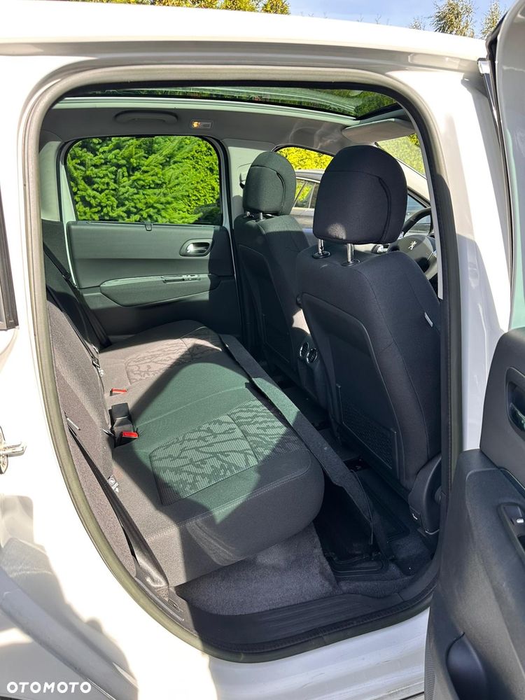 Peugeot 3008 155 THP Allure - 8