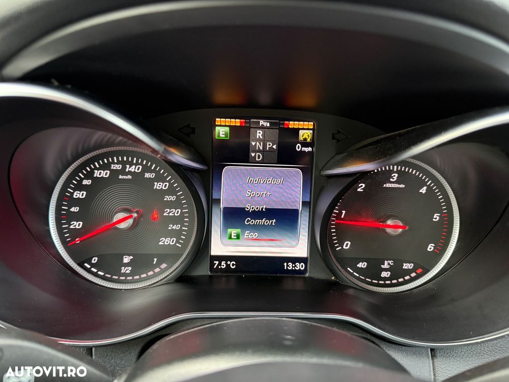 Mercedes-Benz C 220 d 4Matic T 9G-TRONIC Avantgarde - 21