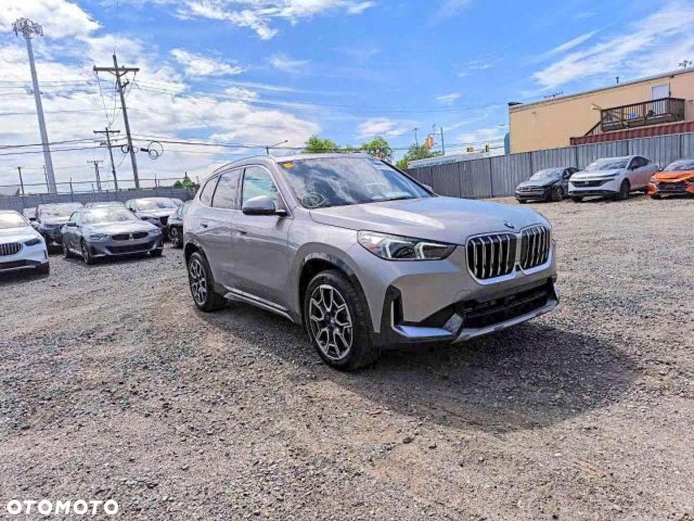 BMW X1 - 6