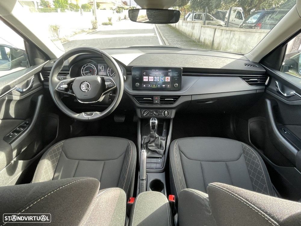 Skoda Kamiq 1.0 TSI DSG - 9