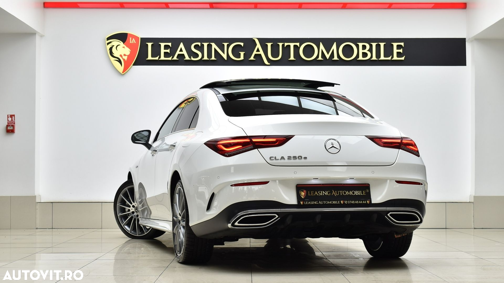 Mercedes-Benz CLA 250 e 8G-DCT AMG Line - 6